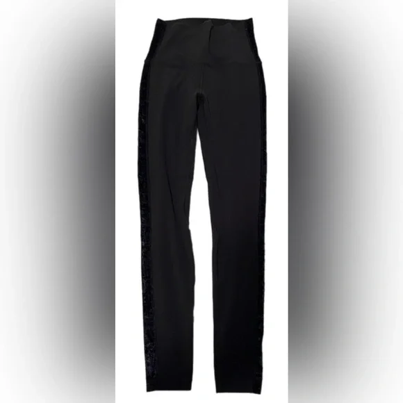 Lululemon Align Super High
Rise Leggings Crushed Velvet black 6 - Picture 6 of 15
